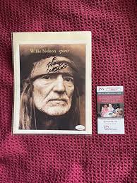 Willie Nelson Autograph Original Signed 8x10 Photo Auto Signature w/JSA COA