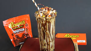 This easy milkshake recipe gives you the perfect oooh, our favorite question! Reese S Milkshake Delicious Homemade Reese S Milkshake Yummy Milkshake Recipes Smoothie Shakes Reeses