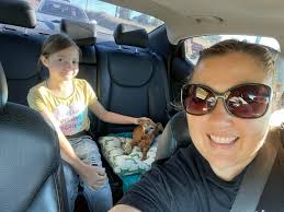 My niece had a choice to transport Sophie to College Animal Hospital or to  go to breakfast at the beach before she leaves back to Reno. Chloe did not  hesitate to say “