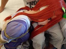 套上马具就要乖乖待着kigurumi 捆绑shibari