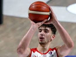 Alperen şengün is a turkish professional basketball player for beşiktaş of the turkish super league. Thunder Draft Alperen Sengun At No 16 Reportedly Trade C To Rockets Thescore Com