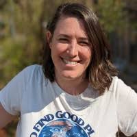 Annie Crites's Instagram, Twitter & Facebook