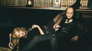 Résultat de recherche d'images pour "alien crystal palace"