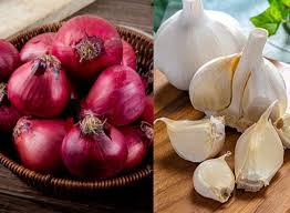 Bawang merah fluktuatif mengikuti iklim. Jangan Pernah Simpan Bawang Merah Dan Bawang Putih Di Kulkas Efeknya Enggak Main Main Semua Halaman Sajian Sedap