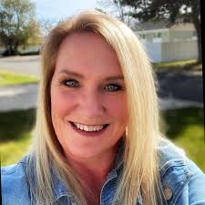 Alexi Campos Email & Phone Number