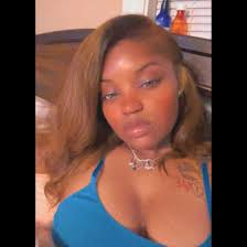 ISO vet/surgeon that specializes in Brachycephalic/English Bulldogs. 👈🏻  That part is a must as they require specialized care during surgery. My EB  needs a second surgery for Brachycephalic Airway Syndrome. Last surgery