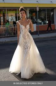 Berta Embroidered Lace Tulle Trumpet Wedding Dress Nordstrom Wedding Dresses Miami Wedding Dress Bridal Dresses