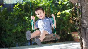 Klik pada gambar thumbail untuk mengunduh gambar ukuran penuh. Waspada Moms Ini 3 Permainan Di Playground Yang Berpotensi Bikin Anak Cedera Orami