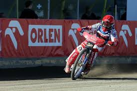 Born in szczecin, poland, zmarzlik is the younger brother of former speedway rider paweł zmarzlik. Bartosz Zmarzlik Z Nowym Sponsorem Jest W Zespole Z Robertem Kubica Gorzow Wielkopolski Nasze Miasto