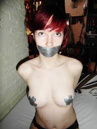 Duct tape pasties Foto Porno - EPORNER