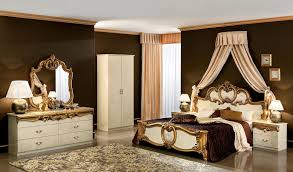 What kind of wood do you need for a queen bedroom? Barocco Ivory Gold Queen Size Bed Barocco Camelgroup Italy Modern Beds Italian Bedroom Furniture Classic Bedroom Bedroom Set
