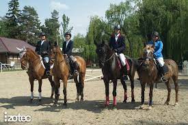 Romanya, neamț, piatra neamț, gps: Baza HipicÄƒ Piatra NeamÅ£ Izotec