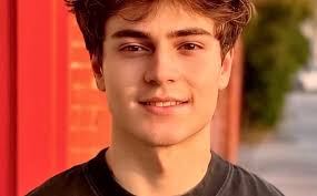 Gallery talk at BAC features Helga Winter