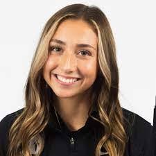 Hannah Duff's Instagram, Twitter & Facebook