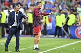 Fernando santos, ct del portogallo, ha parlato in conferenza stampa anche di cristiano ronaldo. Fussball Em 2016 Die Baumeister Des Kleinen Wunderwerks Fussball Stuttgarter Zeitung