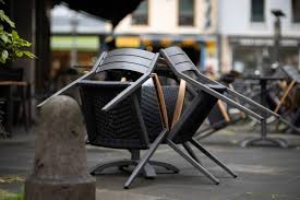Bar e ristoranti saranno chiusi sette giorni su sette. Vqs3i0qgdlf2m