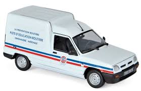 Image result for Blue Gendarmerie 1995 Renault