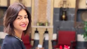 كشفت الفنانة منة فضالي أنها ارتبطت برجال كثر لكنها لم تندم ولم تبك إلا على فراق شخص واحد، وروت قصة زواج قصير تعرضت خلاله للضرب، وقالت: Syq73muthg0klm