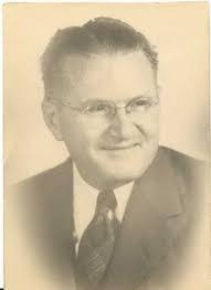 Royce Parrish's Instagram, Twitter & Facebook