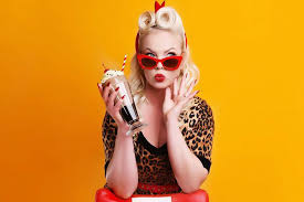 Then, slide the roller out and secure the hair with bobby pins. 24 Modern To Vintage Victory Rolls Styles To Add Some Pin Up Vibes