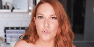 Η εμφάνιση που ξάφνιασε τους διαδικτυακούς της φίλους! Sissy Xrhstidoy Thecaller