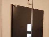 Les portes coulissantes sont idéales pour les grandes surfaces et optimisent l'espace, tandis que les portes battantes. Avis Sur Lapeyre Porte De Placard Coulissante Miroir