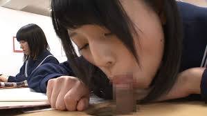 壁！机！椅子！から飛び出る生チ○ポが人気の進学校 『都立しゃぶりながら高校』・・・さらにハメられながら！！ - アダルト動画 ソクミル