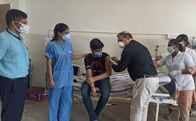 A six minute walk test measures how far you can walk on a flat surface for exactly six minutes. Guidelines For Covid Management In Children 6 Minute Walk Test No Remdesivir