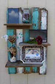 Easy Rustic Pallet Display Shelf 22 Genius Diy Home Decor Projects You Will Fall In Love With Pallet Display Pallet Decor Diy Pallet Projects