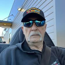 I grew up in the Pacific Northwest Crabbing and fishing. An old Norwegian  fisherman taught me this trick . Fillet your fish and laid the fillets