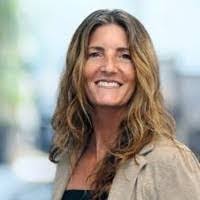 Sally Faust's Instagram, Twitter & Facebook