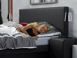 Der härtegrad der matratze spielt ebenfalls eine wichtige rolle für einen gesunden und komfortablen schlaf. Wasserbett 140x200 Ein Preis Fur Alle Masse Wasserbett Xl