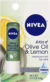 Maybelline baby lips lip balm ini sangat popular dikalangan wanita yang memiliki bibir gelap. 7 Lip Balm Nivea Untuk Bibir Hitam