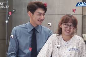His public service work took the place of military service which is required for most men in south korea. Watch Kim Young Kwang And Jin Ki Joo Can T Stop Laughing In Making Video For The Secret Life Of My Secretary Soompi