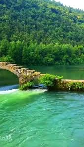 Pin By Helga Gudmundsdottir On Stadarmyndir Video In 2020 Beautiful Nature Scenes Beautiful Places Nature Nature Gif