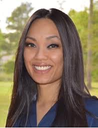 Alicia Toler's Instagram, Twitter & Facebook