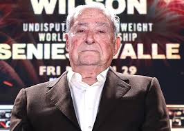 Bob Arum sier han angrer på å ha jobbet med Daniel Kinahan : r/Boxing
