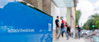 Bunlardan 129'u devlet üniversitesi, 77'si vakıf üniversitesidir. Our University Tum