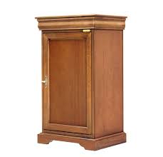 Oder der schrank im flur dient als wäscheschrank für tischwäsche, bettwäsche oder handtücher/badetücher. Kleiner Schrank Louis Philippe Stil 50 5 X 40 X H89 5 Struktur Aus Mit 1 Schublade Und 1 Hohenverstellbaren Einlegeboden Mobel Aus Italien Schon Montiert Neu Wohnzimmer Flur Esszimmer Kaufen Bei Arteferretto S R L