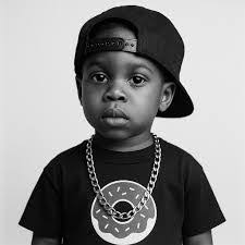 Maia Young's Instagram, Twitter & Facebook