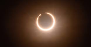 Експерти попереджають, що в міру наближення сонячного затемнення, люди сильніше відчувають. V Ukrayini 10 Chervnya Mozhna Bude Sposterigati Sonyachne Zatemnennya Pik Pik