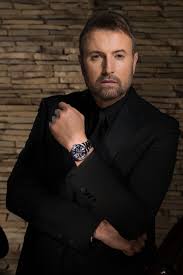 Creatorul de moda a decis sa confirme chiar el ca este din nou la spital si ca urmeaza sa fie operat. CÄƒtÄƒlin Botezatu Wikipedia