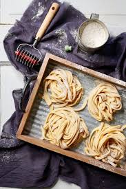 This Homemade Pasta Recipe Is Super Easy And Reliable Dangerous Even I Mean Who Nee Kitchen Aid Pasta Recipe Kitchen Aid Recipes Homemade Pasta Kitchenaid