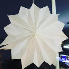 Eine Coole Idee Als Weihnachtsstern Aus Papiertüten