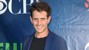 Check spelling or type a new query. Joey Mcintyre Pop Show Fear The Walking Dead Season 2 In Mexico Variety