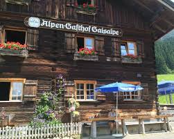 Unsere gaststube und urige alte stube laden sowohl im sommer als wie auch im winter zum einkehren und verweilen ein. Berggasthof Gaisalpe Berggasthof Ausflugsziel In 87561 Oberstdorf