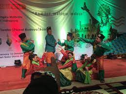 Lagu joget india remix 2021. Embah Jid Taruhkan Joget Kuasa Cinta Dalam Irama Malaysia