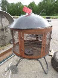 Portable fire pits on wheels review criteria. Albrecht Auctions Portable Fire Pit On Wheels Includes Replacement Wheel