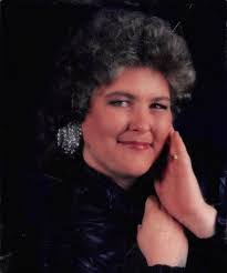 Beth Booth's Instagram, Twitter & Facebook