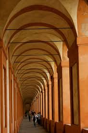 Arrivare a san luca seguendo il portico di via saragozza è un esperienza da non perdere. Basilica Di San Luca Ciao Bologna